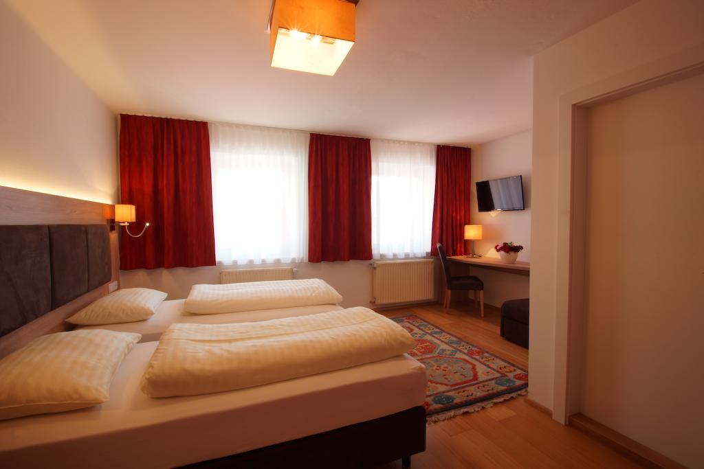 Gasthof Zur Post Strasswalchen Pokój zdjęcie